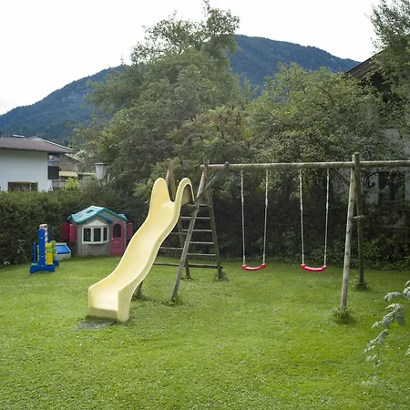 Apartment In Brixental Near Hiking Trails Brixen im Thale